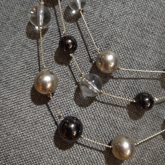 Layered faux Pearl silver black clear chain necklace - Picture 9 of 15
